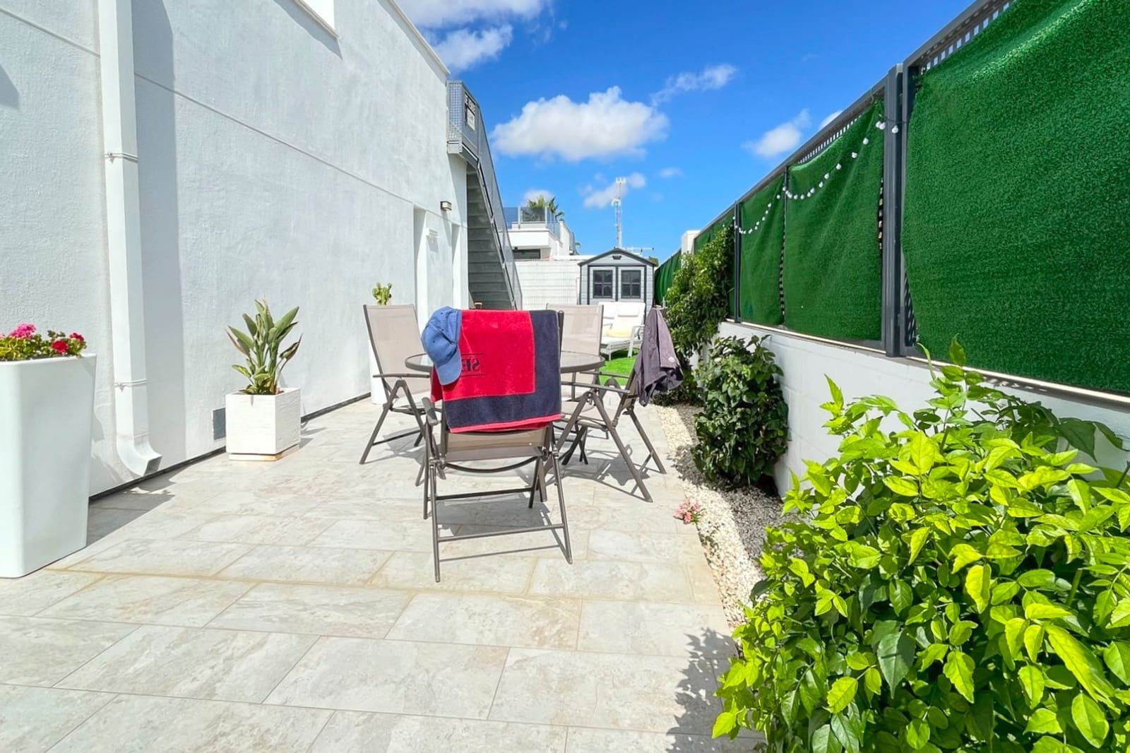 2 bedroom Villa for sale in Ciudad Quesada with pool - € 369,000 (Ref: 9513301)