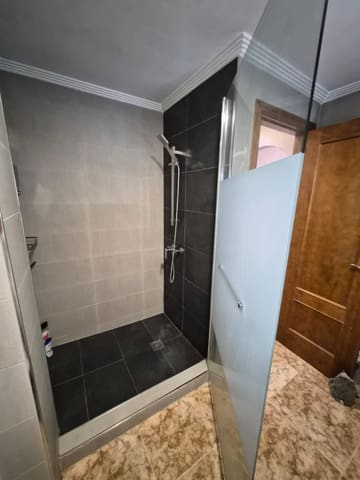 2 soverom Leilighet til salgs i Punta Prima, Orihuela med svømmebasseng - € 139 000 (Ref: 9518718)