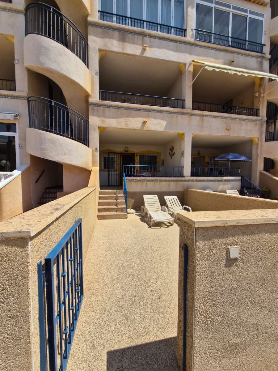 2 soverom Leilighet til salgs i Orihuela Costa med svømmebasseng - € 139 000 (Ref: 9518718)