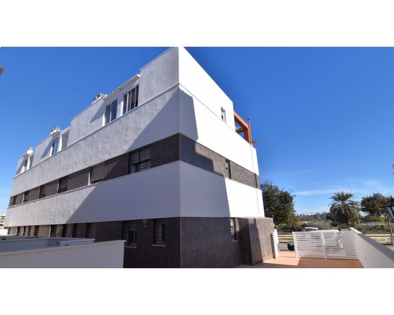 3 bedroom Townhouse for sale in Guardamar del Segura - € 287,000 (Ref: 9518724)