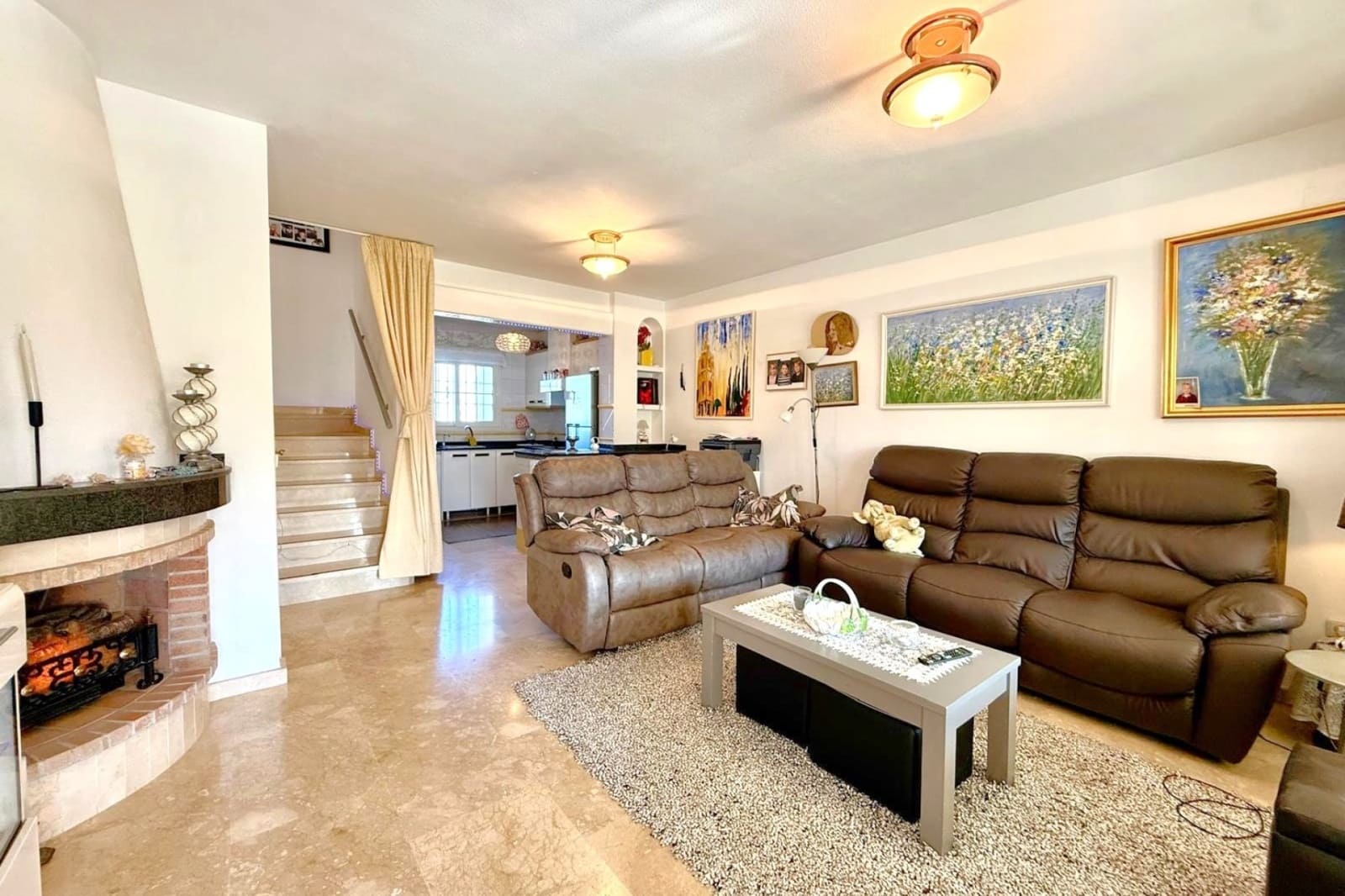 2 bedroom Townhouse for sale in Villamartin with pool - € 255,000 (Ref: 9524103)