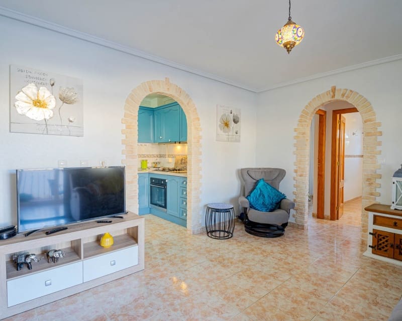 3 quarto Moradia para venda em Playa Flamenca com piscina - 269 000 € (Ref: 9552010)