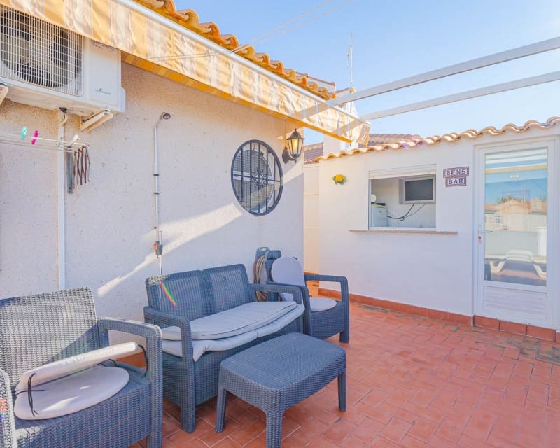 3 quarto Moradia para venda em Playa Flamenca com piscina - 269 000 € (Ref: 9552010)