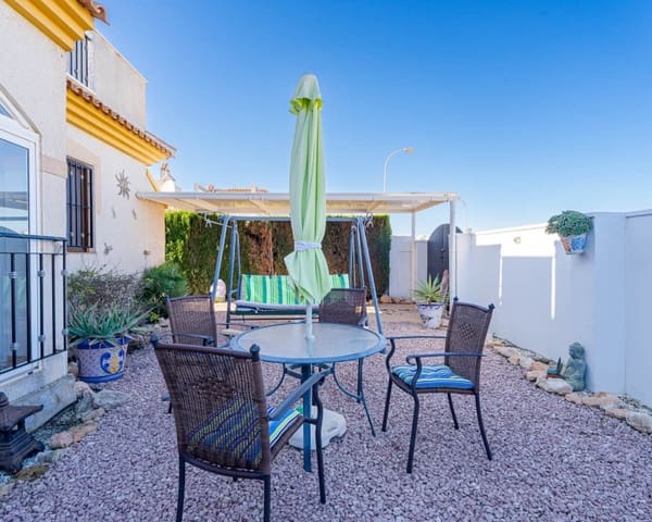 3 quarto Moradia para venda em Playa Flamenca, Orihuela com piscina - 269 000 € (Ref: 9552010)