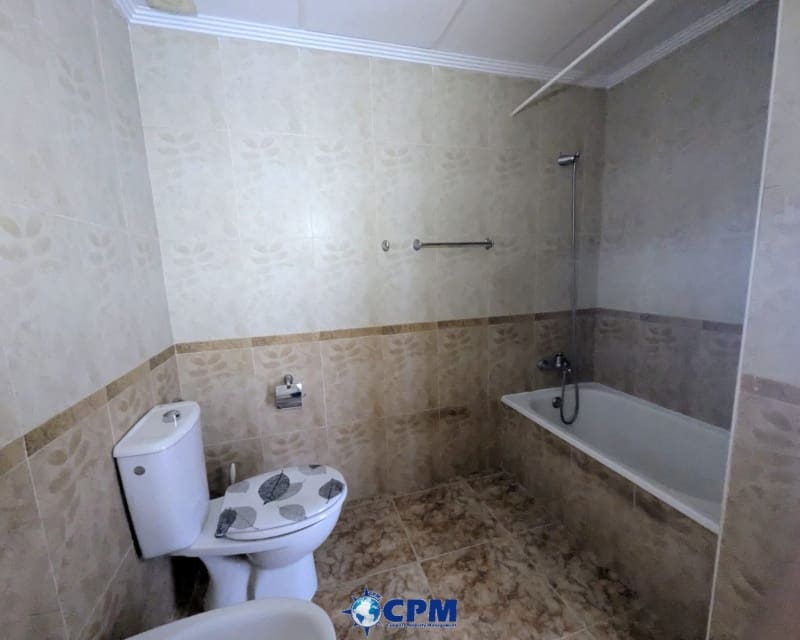 2 quarto Apartamento para venda em Orihuela Costa com piscina - 140 000 € (Ref: 9552011)