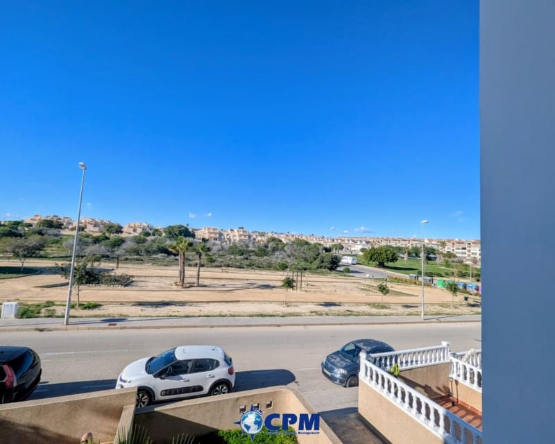 2 quarto Apartamento para venda em Orihuela Costa com piscina - 140 000 € (Ref: 9552011)