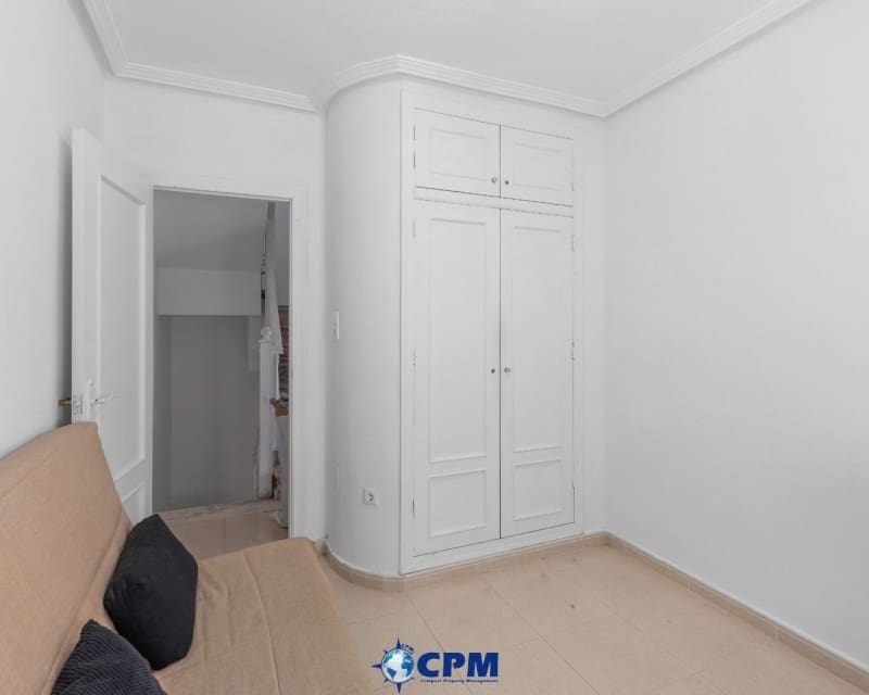 2 quarto Moradia para venda em Cabo Roig com piscina - 255 000 € (Ref: 9552019)