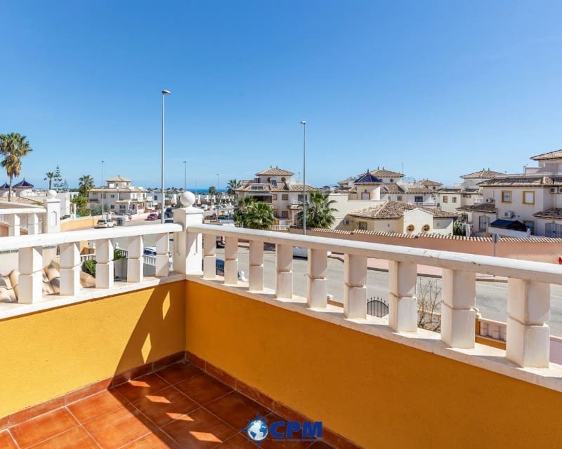2 quarto Moradia para venda em Cabo Roig com piscina - 255 000 € (Ref: 9552019)