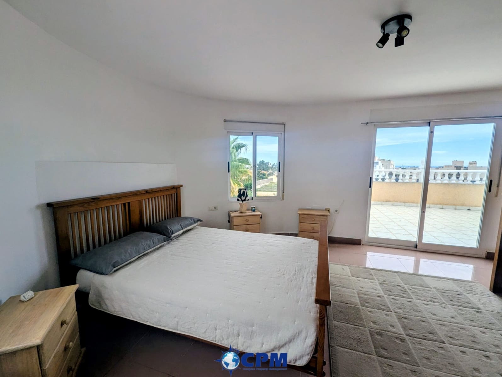 6 slaapkamer Villa te koop in Villamartin met zwembad - € 425.000 (Ref: 9552020)