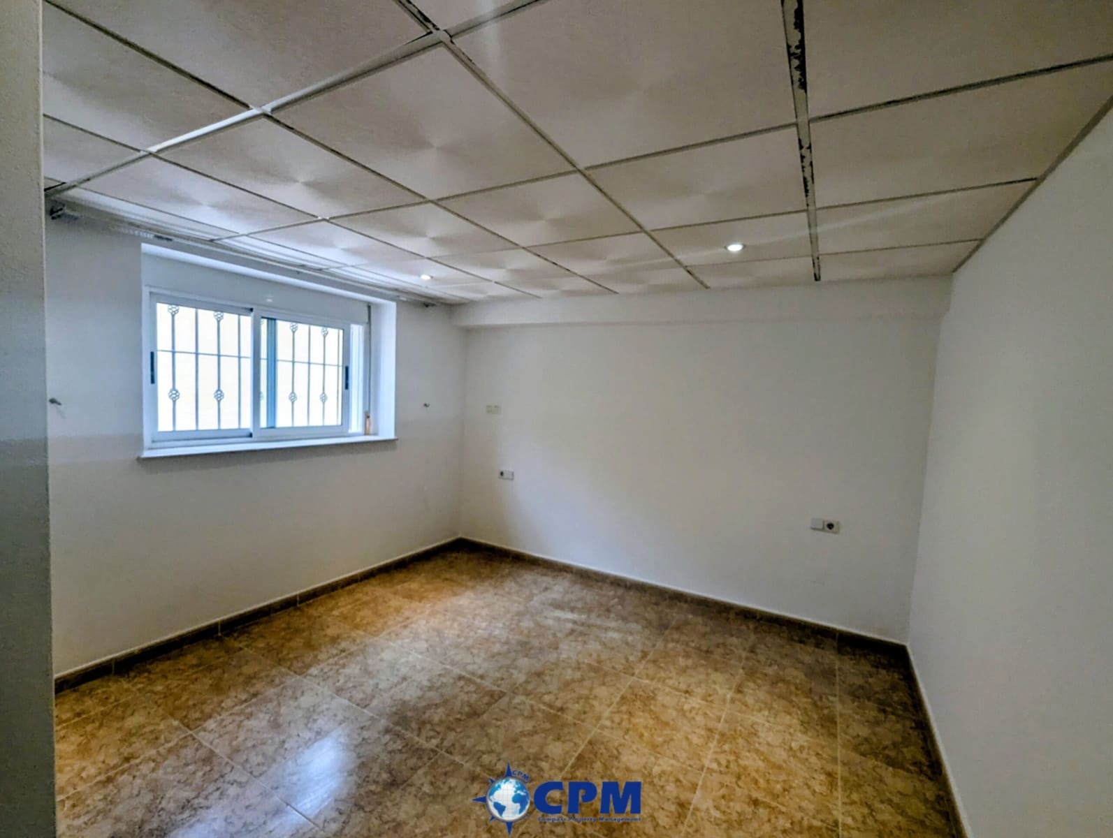 6 slaapkamer Villa te koop in Villamartin met zwembad - € 425.000 (Ref: 9552020)