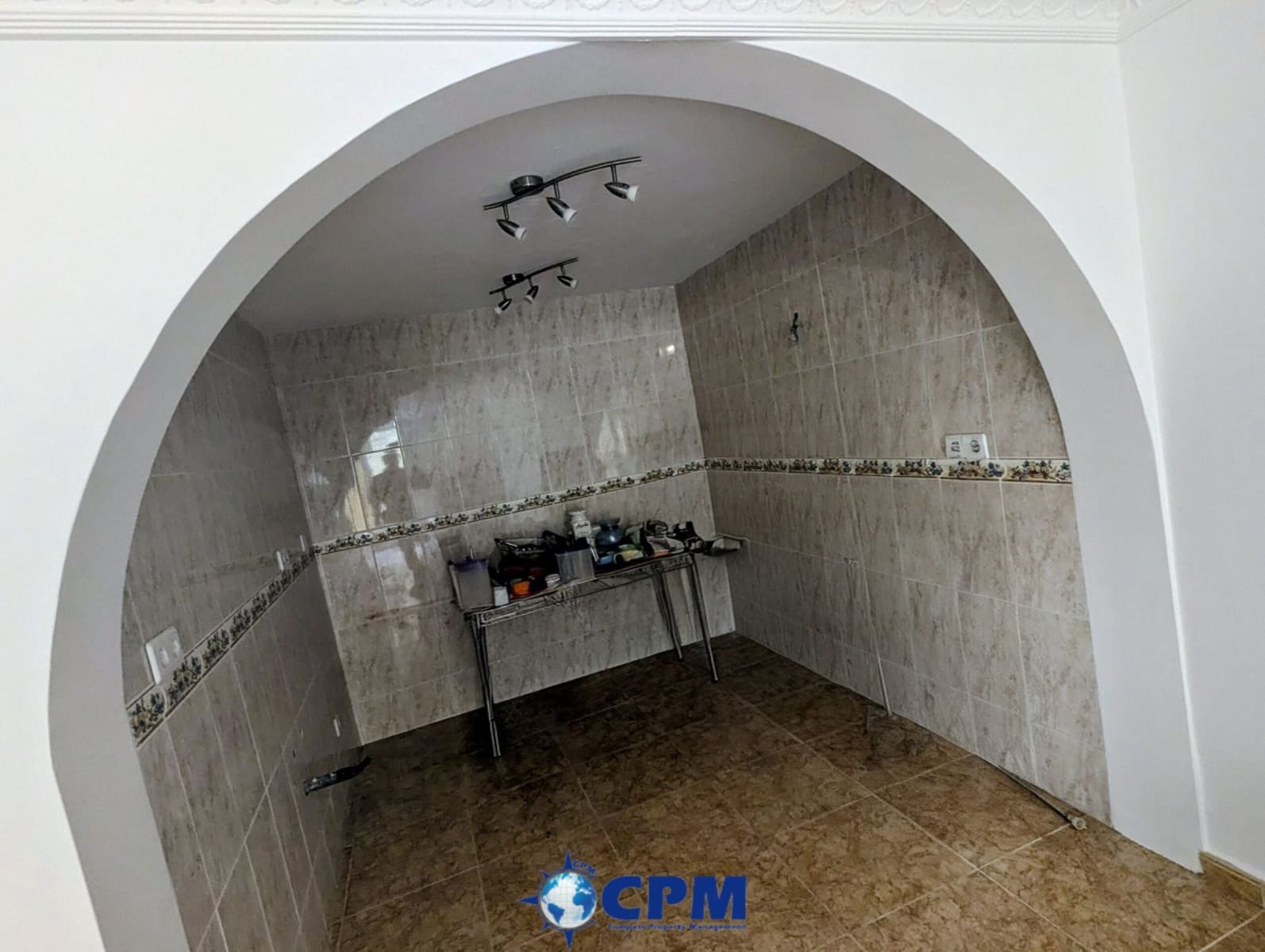 6 slaapkamer Villa te koop in Villamartin met zwembad - € 425.000 (Ref: 9552020)