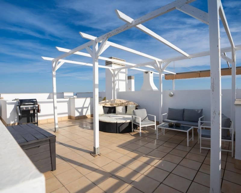 2 soveværelse Lejlighed til salg i Orihuela Costa med swimmingpool - € 259.900 (Ref: 9552033)