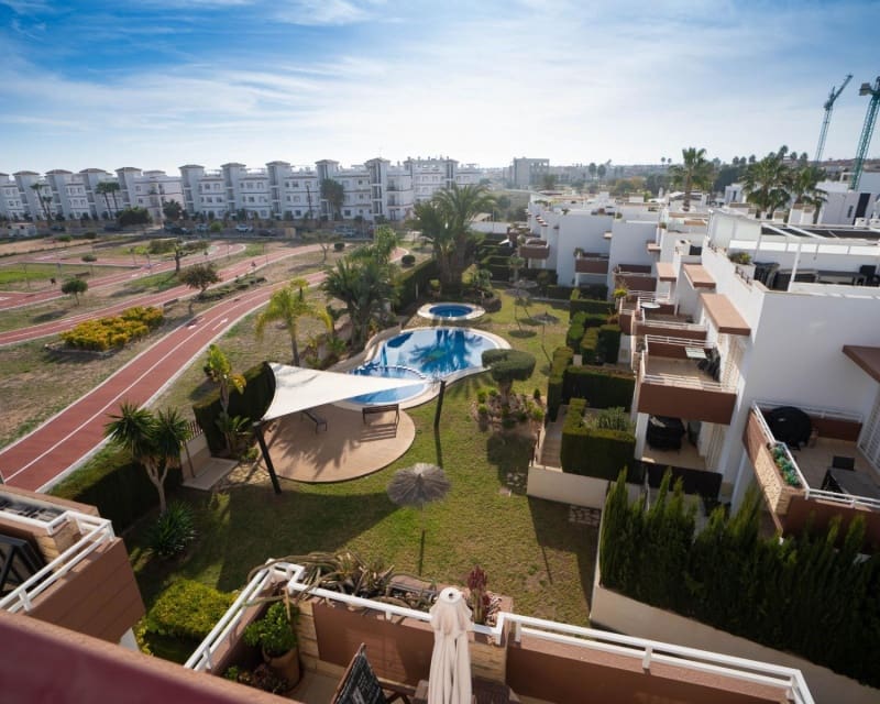 2 soveværelse Lejlighed til salg i Orihuela Costa med swimmingpool - € 259.900 (Ref: 9552033)