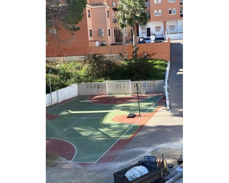 3 Zimmer Apartment zu verkaufen in Playa Flamenca mit Pool - 185.000 € (Ref: 9552034)