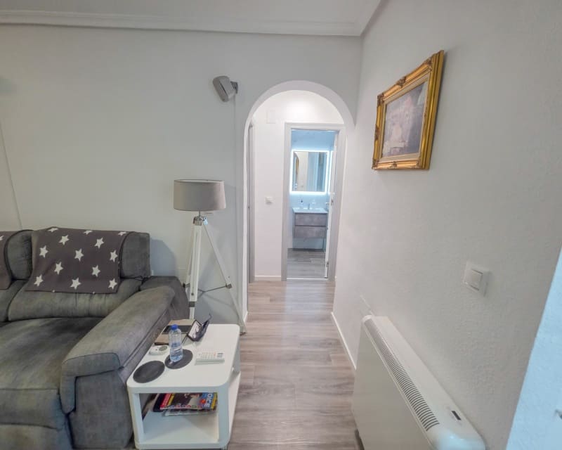 2 makuuhuone Huoneisto myytävänä paikassa Los Montesinos mukana uima-altaan - 135 000 € (Ref: 9552041)