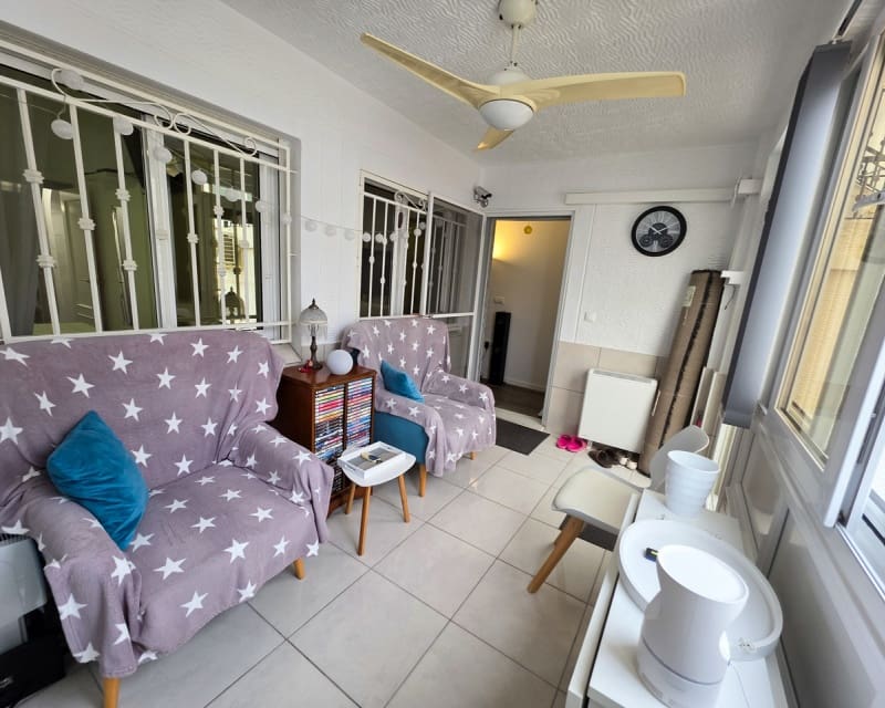 2 makuuhuone Huoneisto myytävänä paikassa Los Montesinos mukana uima-altaan - 135 000 € (Ref: 9552041)