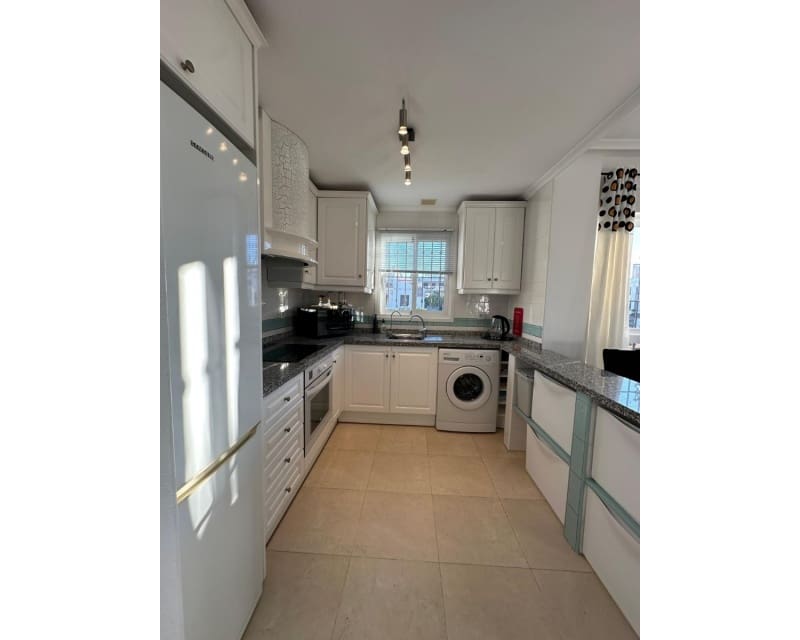 2 soverom Leilighet til salgs i Villamartin med svømmebasseng - € 189 995 (Ref: 9552042)