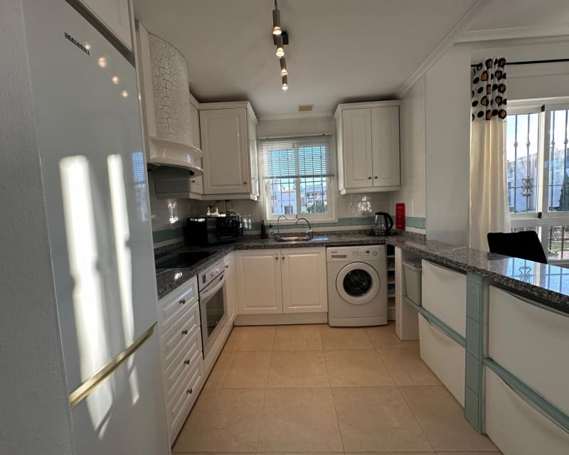 2 soverom Leilighet til salgs i Villamartin med svømmebasseng - € 189 995 (Ref: 9552042)