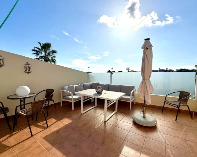 2 sovrum Hus till salu i Villamartin med pool - 255 000 € (Ref: 9552045)