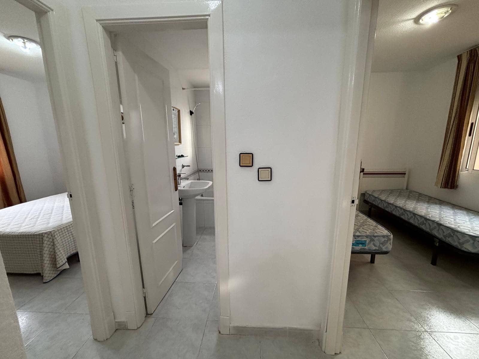 2 slaapkamer Appartement te koop in La Siesta met zwembad - € 120.000 (Ref: 9552054)