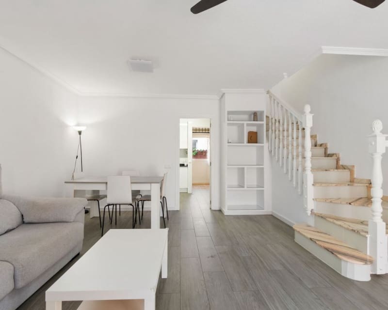 3 bedroom Townhouse for sale in Playa Flamenca with pool - € 285,000 (Ref: 9552057)