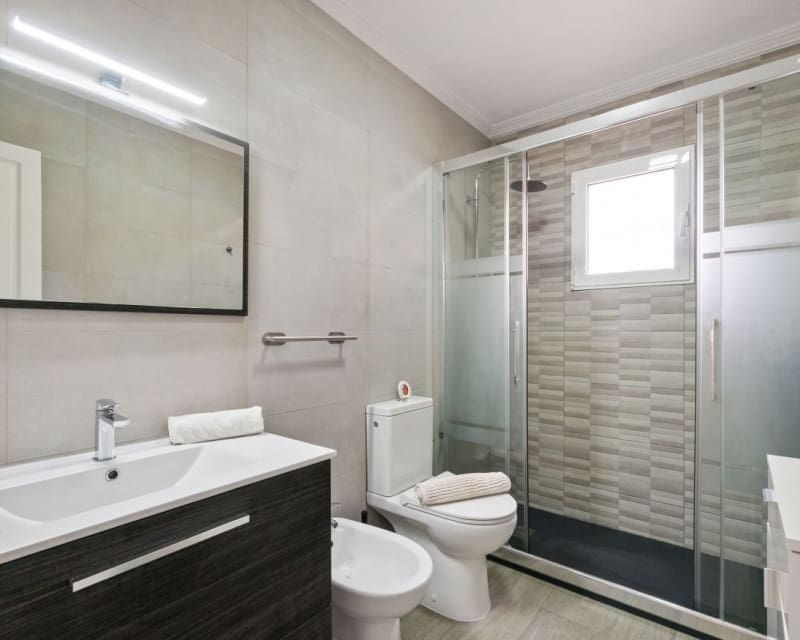 3 bedroom Townhouse for sale in Playa Flamenca with pool - € 285,000 (Ref: 9552057)