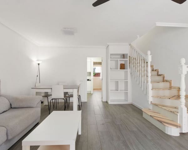 3 soverom Hus til salgs i Playa Flamenca, Orihuela med svømmebasseng - € 285 000 (Ref: 9552057)