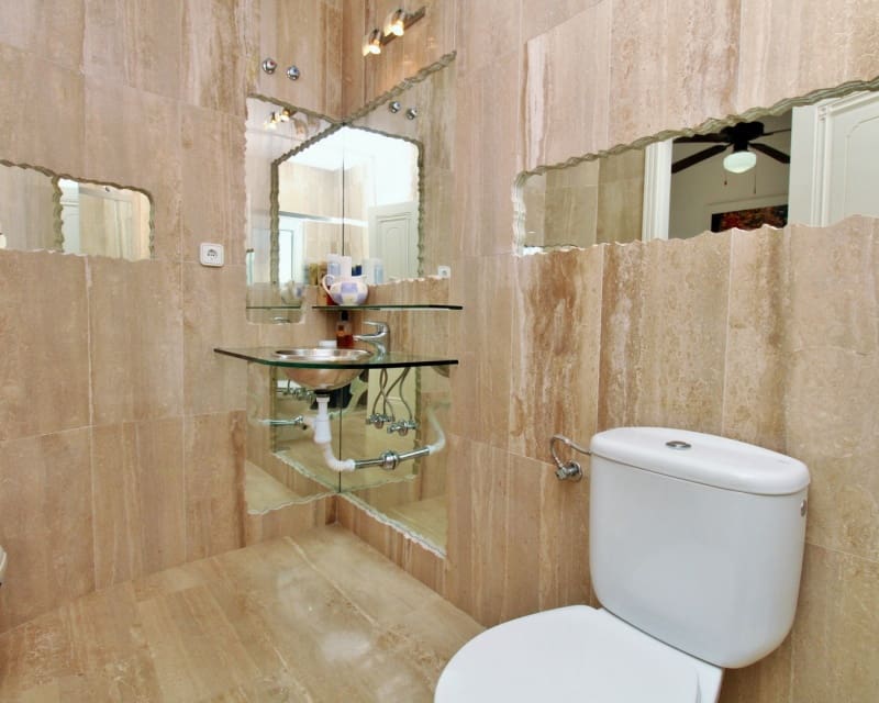 3 bedroom Villa for sale in Villamartin with pool - € 465,000 (Ref: 9552058)