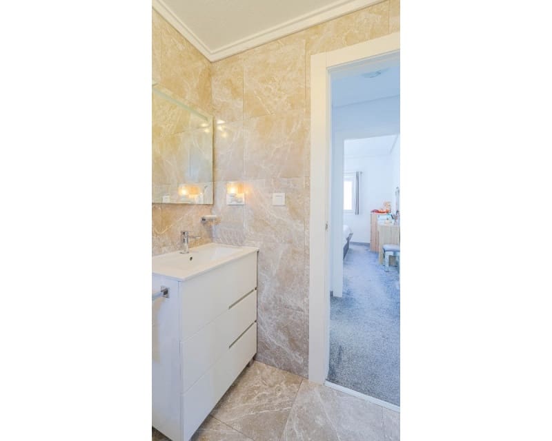 2 soverom Villa til salgs i Los Altos med svømmebasseng - € 264 900 (Ref: 9552063)