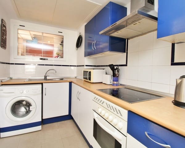 2 soveværelse Lejlighed til salg i Playa Flamenca, Orihuela med swimmingpool - € 169.950 (Ref: 9552076)