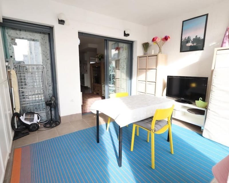 2 sovrum Lägenhet till salu i La Zenia med pool - 280 000 € (Ref: 9552080)