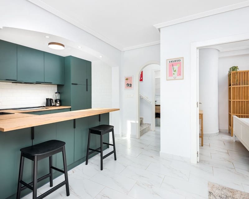 3 slaapkamer Villa te koop in Cabo Roig met zwembad - € 365.000 (Ref: 9552081)