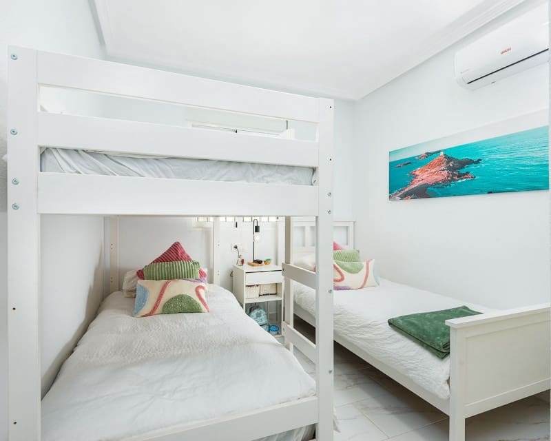 3 slaapkamer Villa te koop in Cabo Roig met zwembad - € 365.000 (Ref: 9552081)