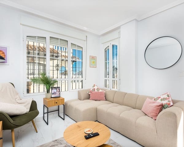 3 quarto Moradia para venda em Cabo Roig, Orihuela com piscina - 365 000 € (Ref: 9552081)