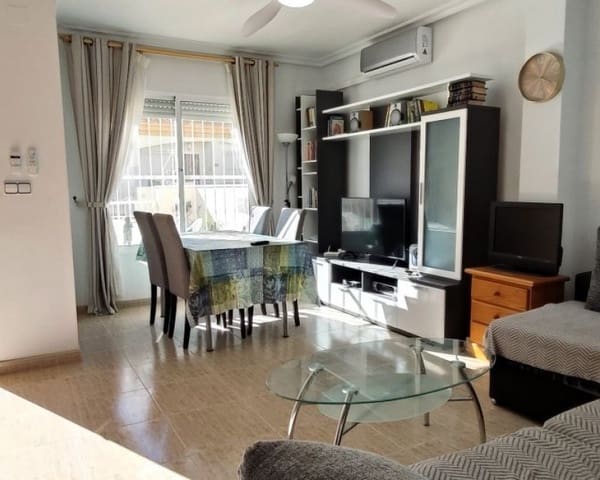 3 soverom Hus til salgs i Cabo Roig, Orihuela med svømmebasseng - € 229 500 (Ref: 9552082)