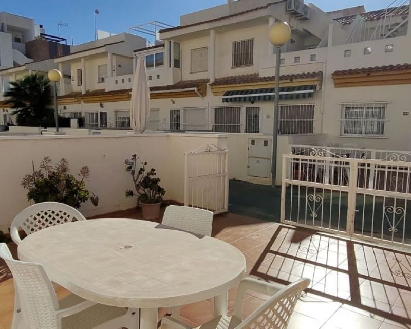 3 soverom Hus til salgs i Cabo Roig med svømmebasseng - € 229 500 (Ref: 9552082)