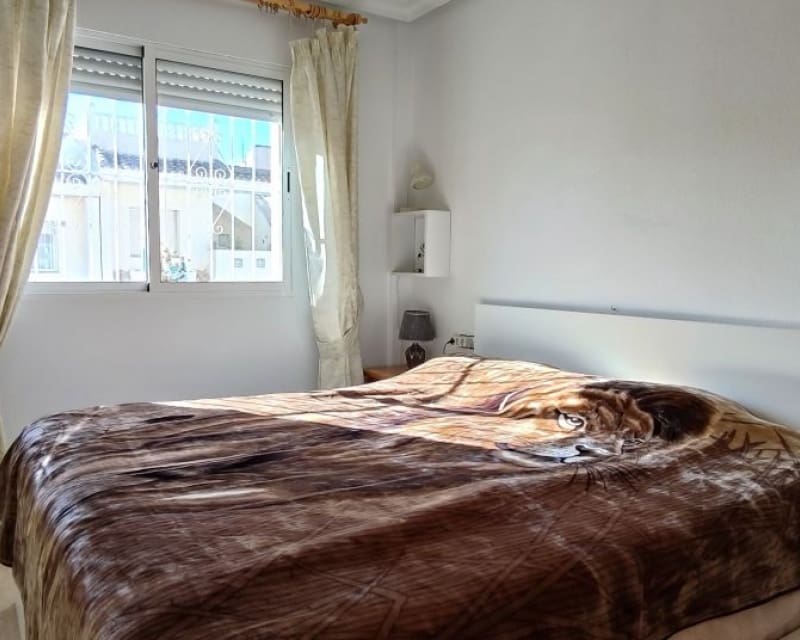 3 soverom Hus til salgs i Cabo Roig med svømmebasseng - € 229 500 (Ref: 9552082)