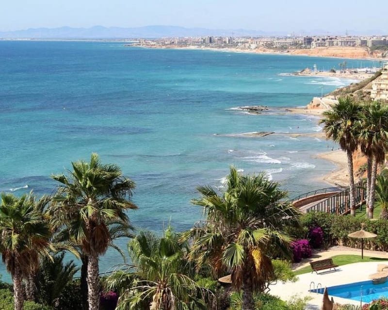 3 soverom Hus til salgs i Cabo Roig med svømmebasseng - € 229 500 (Ref: 9552082)