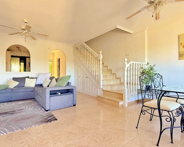 2 soveværelse Byhus til salg i Campoamor, Orihuela med swimmingpool - € 215.000 (Ref: 9552084)