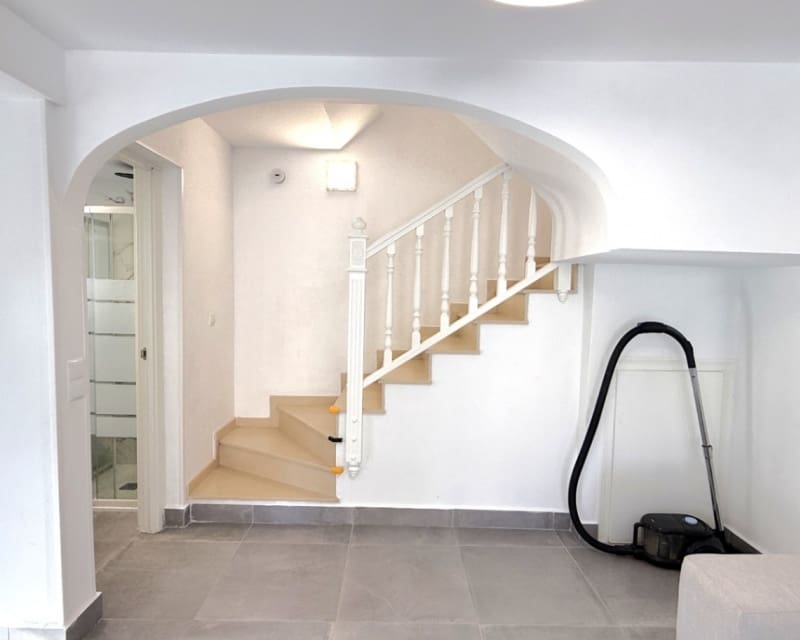 2 makuuhuone Huvila myytävänä paikassa Playa Flamenca mukana uima-altaan - 339 000 € (Ref: 9552086)