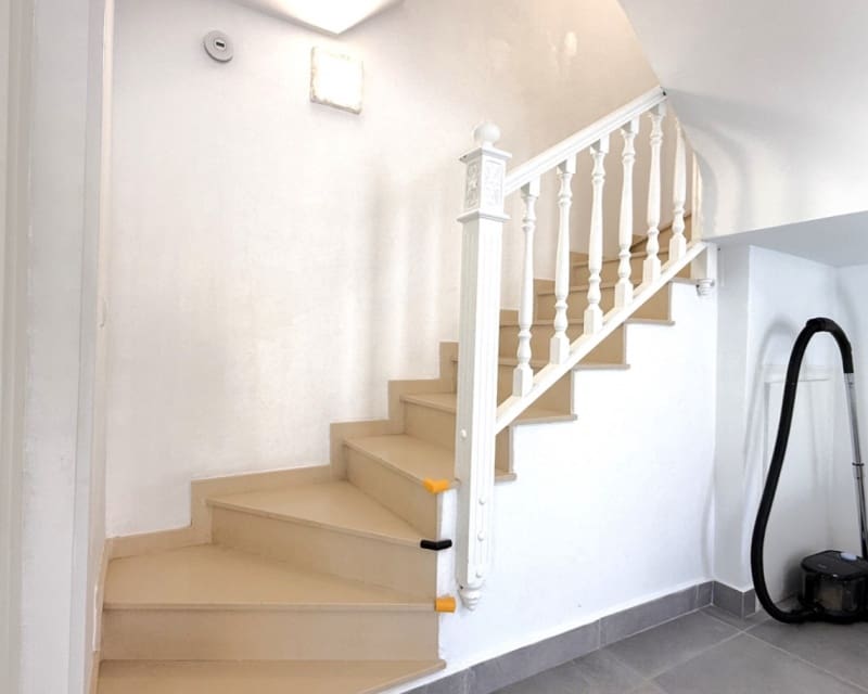 2 makuuhuone Huvila myytävänä paikassa Playa Flamenca mukana uima-altaan - 339 000 € (Ref: 9552086)