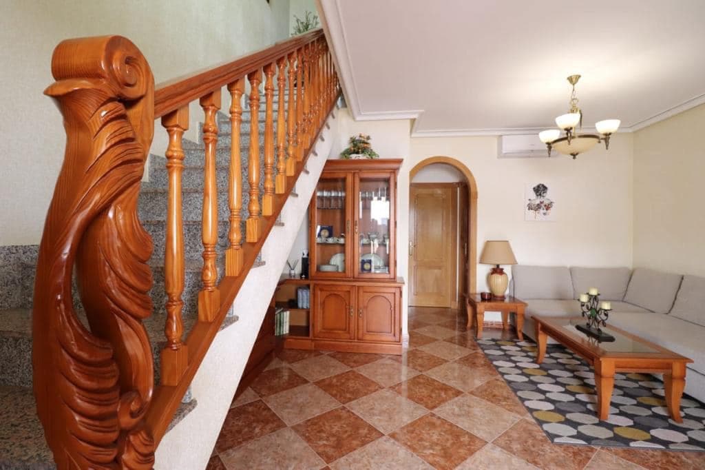 Casa de 3 habitaciones en Los Altos en venta con piscina - 275.000 € (Ref: 9552089)