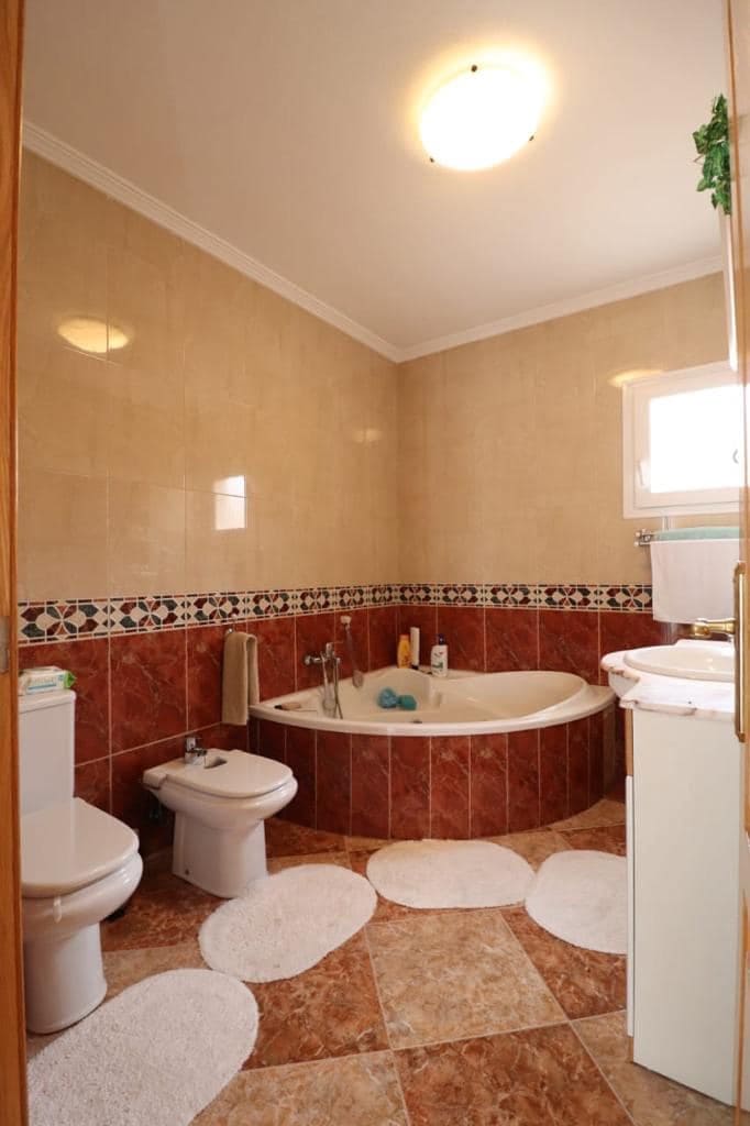 Casa de 3 habitaciones en Los Altos en venta con piscina - 275.000 € (Ref: 9552089)