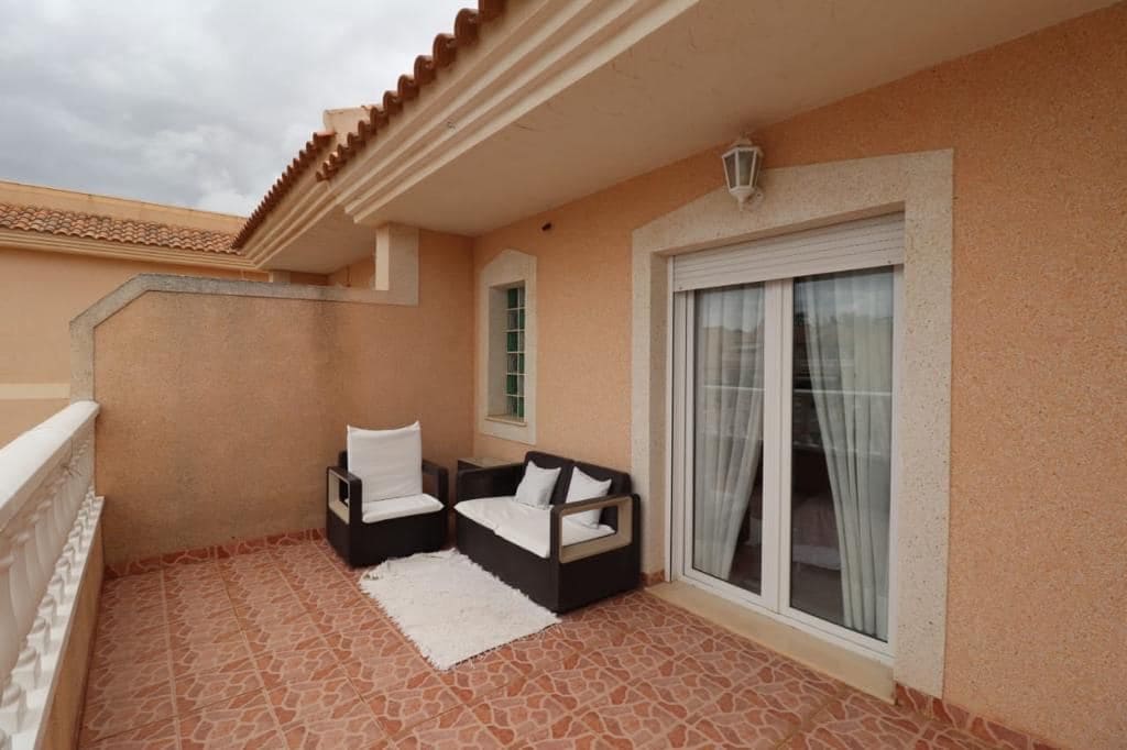 Casa de 3 habitaciones en Los Altos en venta con piscina - 275.000 € (Ref: 9552089)