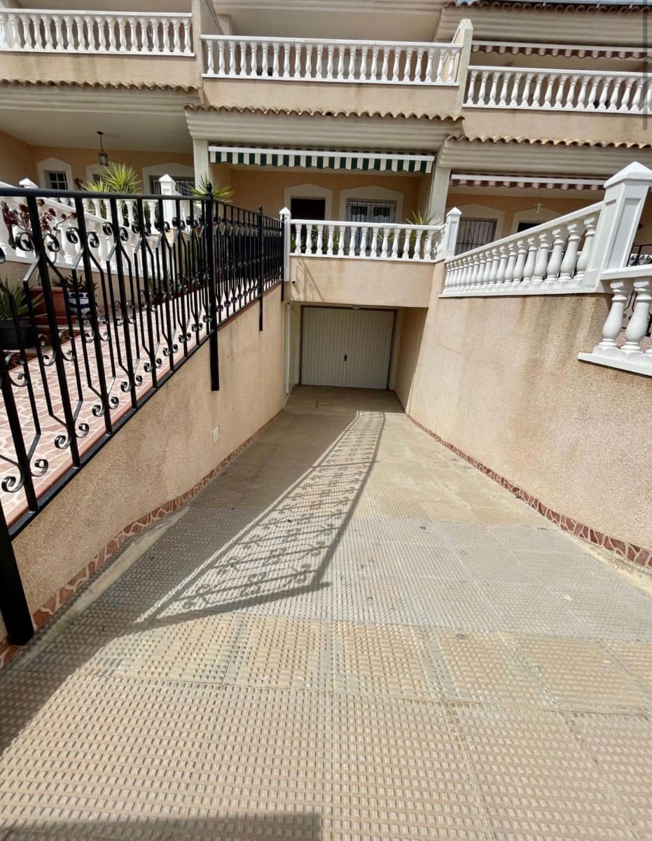 Casa de 3 habitaciones en Los Altos en venta con piscina - 275.000 € (Ref: 9552089)
