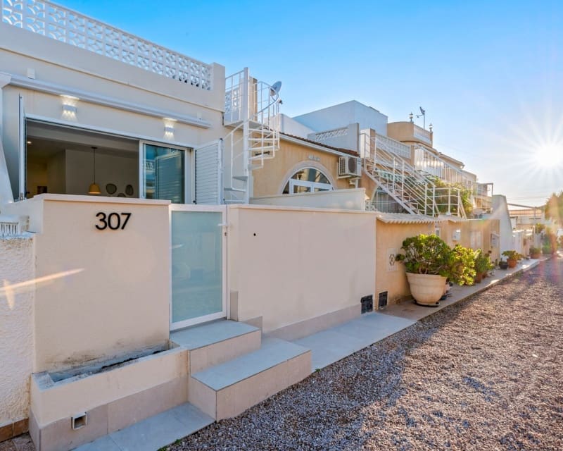 2 bedroom Bungalow for sale in El Chaparral - € 149,000 (Ref: 9552098)