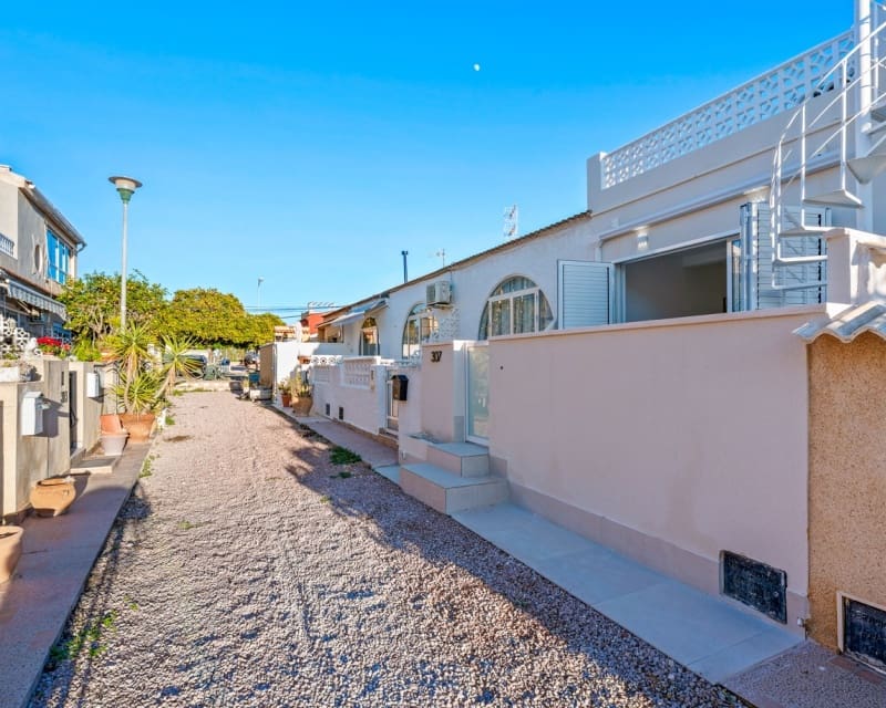 2 bedroom Bungalow for sale in El Chaparral - € 149,000 (Ref: 9552098)