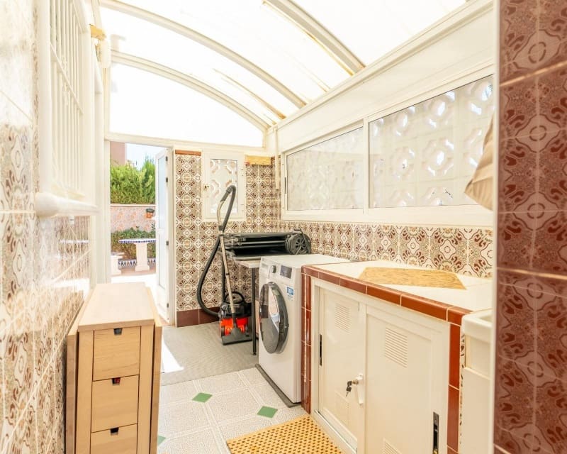 3 bedroom Villa for sale in Los Altos with pool - € 360,000 (Ref: 9552109)