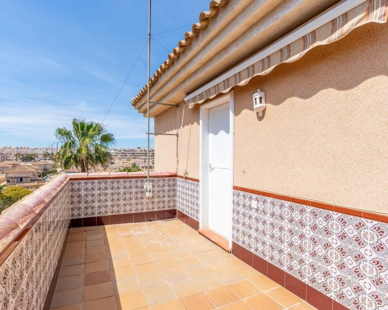 3 bedroom Villa for sale in Los Altos with pool - € 360,000 (Ref: 9552109)