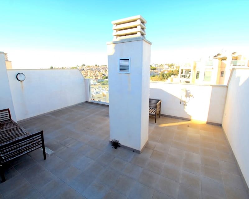 2 makuuhuone Huoneisto myytävänä paikassa Villamartin mukana uima-altaan - 235 000 € (Ref: 9552117)